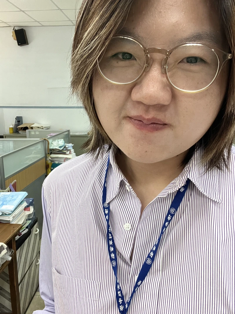 劉俞彤