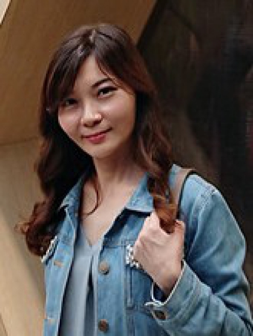 施英美