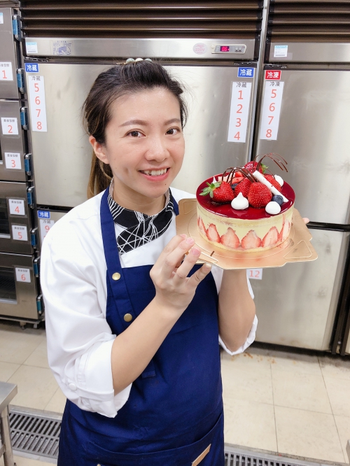 彭盈婕