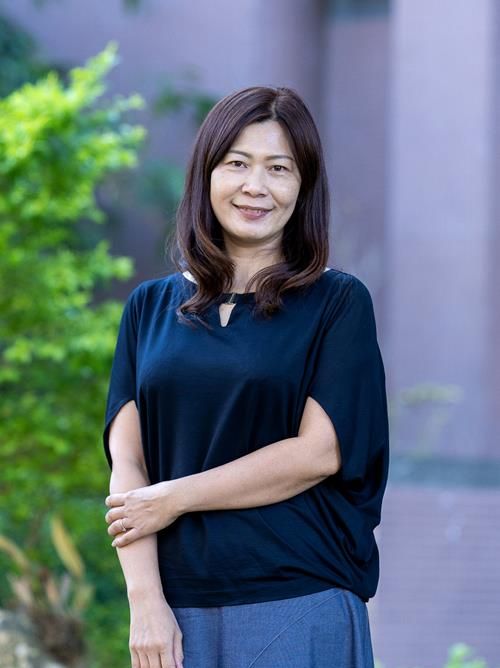 余燕子